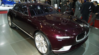 Bertone 99 bordeaux 3/4 avant droit