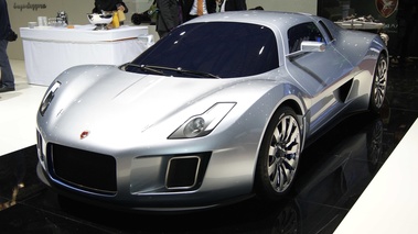 Gumpert Tornante gris 3/4 avant gauche