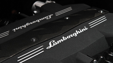 Lamborghini Aventador LP700-4 moteur