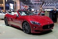 Maserati GranCabrio Sport rouge 3/4 avant droit