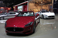 Maserati GranCabrio Sport rouge 3/4 avant gauche penché