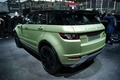 Range Rover Evoque vert 3/4 arrière gauche