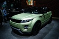 Range Rover Evoque vert 3/4 avant gauche