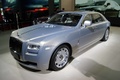 Rolls Royce Ghost LWB bleu 3/4 avant gauche