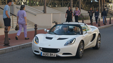 Top Marques Monaco 2010 - Lotus Elise blanc 3/4 avant gauche test drive