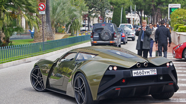 Top Marques Monaco 2010 - Marussia B2 vert 3/4 arrière gauche test drive