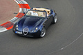 Top Marques Monaco 2010 - Wiesmann MF4 Roadster bleu 3/4 avant gauche vue de haut test drive