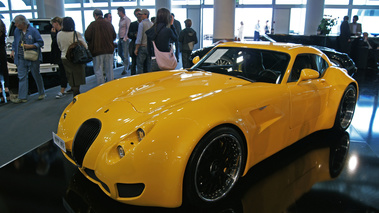 Top Marques Monaco 2010 - Wiesmann MF5 GT jaune 3/4 avant gauche