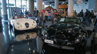 Top Marques Monaco 2010 - Wiesmann MF5 Roadster noir & MF3 Roadster blanc 2