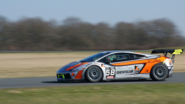 Lamborghini Gallardo GT3 gris/orange 3/4 avant gauche filé