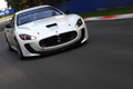 Maserati GranTurismo MC Concept blanc face avant travelling penché
