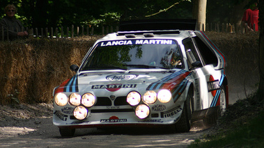 Lancia Delta S4, action, face