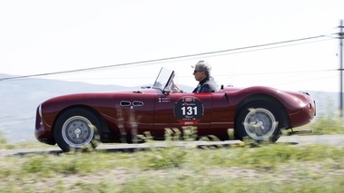 Fiat 1100 s, bordeau, filé gch