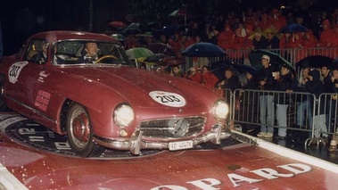 Mercedes 300 sl rouge, Scheufele, 3-4 avd podium chopard