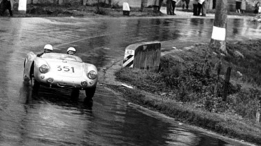 Porsche 550 RS Spyder, archive, action 3-4 avd