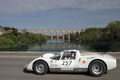 Porsche 906, blanche, John of B, filé gch, pont pdc