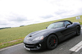 Dodge Viper SRT-10 noir 3/4 avant gauche penché