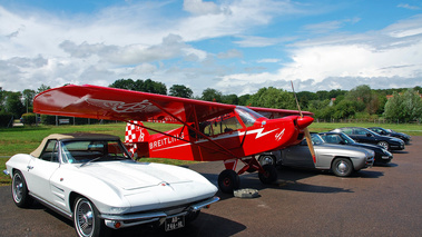 line-up paddock