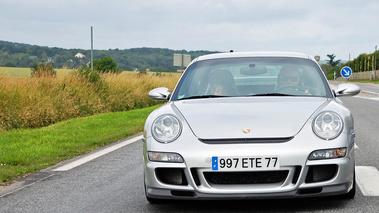 Porsche 997 GT3 gris face avant