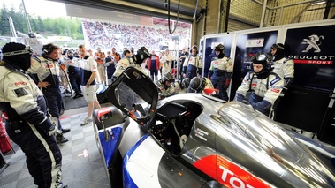 1000km de Spa Peugeot stand