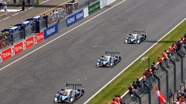 24 heures du mans les 3 monoplaces peugeot