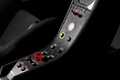 McLaren MP4-12C GT3 orange console centrale