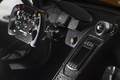 McLaren MP4-12C GT3 orange tableau de bord