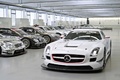 Mercedes SLS AMG GT3 blanc 3/4 avant gauche usine