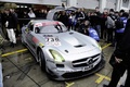 Mercedes SLS AMG GT3 gris 3/4 avant droit stands