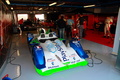 Pescarolo proto LMP1 blanc/bleu Prestige Racing 3/4 avant droit
