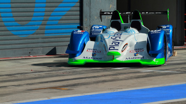 Pescarolo proto LMP1 blanc/bleu Prestige Racing face avant