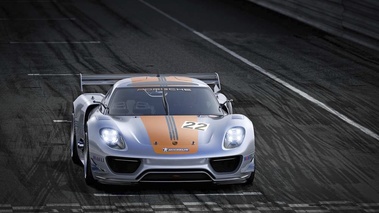  Porsche 918 RSR - face avant