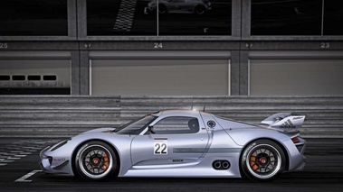 Porsche 918 RSR - profil