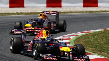 Espagne 2011 Red Bull virage