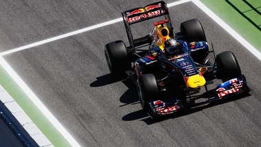 Espagne 2011 RedBull  3/4 avant