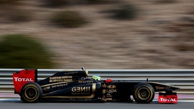 Lotus Renault essais profil