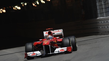 Monaco 2011 Ferrari sortie tunnel