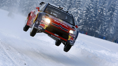 rallye de norvege jump voiture loeb