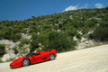 Ferrari F50 rouge profil penché