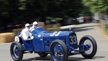 Goodwood Festival Of Speed 2011 - ancienne bleu 3/4 avant droit filé penché