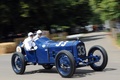 Goodwood Festival Of Speed 2011 - ancienne bleu 3/4 avant droit filé penché