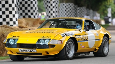 Goodwood Festival Of Speed 2011 - Ferrari 365 GTB/4 Daytona Groupe IV jaune 3/4 avant gauche