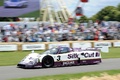 Goodwood Festival Of Speed 2011 - Jaguar XJR-12 blanc/violet 3/4 avant gauche filé