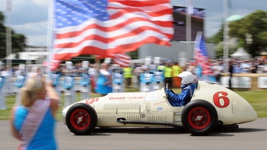 Goodwood Festival Of Speed 2011 - monoplace beige filé