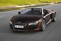 Audi R8 V8 Spyder marron 3/4 avant gauche travelling