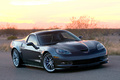 Chevrolet Corvette C6 ZR1 anthracite 3/4 avant droit penché