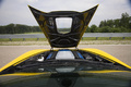 Chevrolet Corvette C6 ZR1 jaune capot ouvert