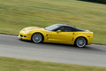 Chevrolet Corvette C6 ZR1 jaune filé penché