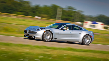 Fisker Karma gris 3/4 avant gauche filé penché 3