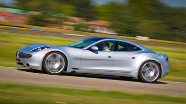 Fisker Karma gris 3/4 avant gauche filé penché 4